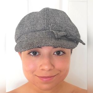 GRAY HAT, NEW CONDITION